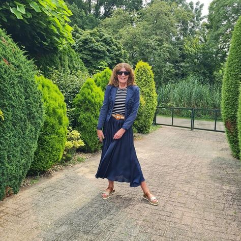 https://nancysfashionstyle.com navy silk skirt Navy Linen Skirt Outfit, Navy Blue Silk Skirt Outfit, Blue Silk Skirt Outfit, Prairie Skirt Outfit, Navy Silk Skirt, Linen Skirt Outfit, Blue Silk Skirt, Silk Skirt Outfit, Fancy Friday