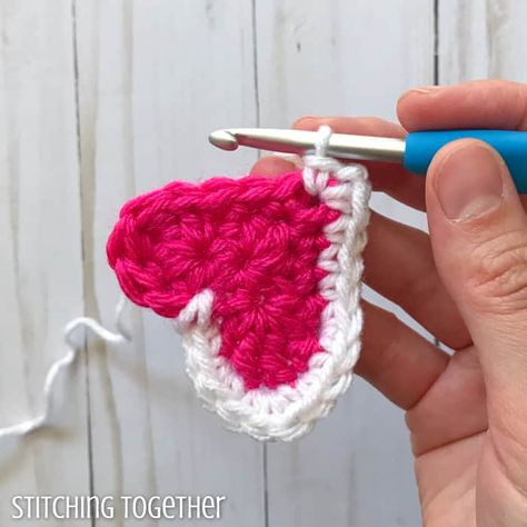 Easy Crochet Valentines, Small Crochet Heart Pattern Free, Easy Crochet Heart Pattern Free, Valentines Crochet Gifts, Crocheted Hearts Pattern Free, Easy Heart Crochet Pattern, Free Crochet Valentine Patterns, Crochet Hearts Pattern Free, Free Valentine Crochet Patterns