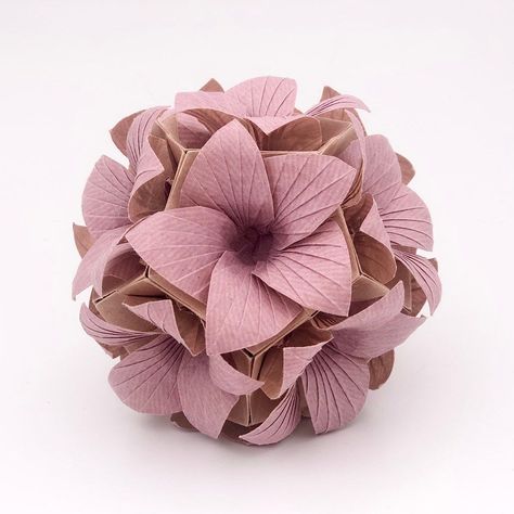 Designed by Valentina Minayeva and folded by Hongyan Zhang (source: ) #origami #kusudama Crafts Nature, Origami Kusudama, Tissue Paper Flowers Diy, Origami Paper Folding, Origami Diagrams, Geometric Origami, Origami Rose, Easy Paper Flowers, Paper Craft Ideas