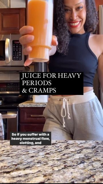 Juicing For Period, Juices For Menstrual Cramps, Juices For Period, Juices For Period Cramps, Juice For Menstrual Cramps, Juicing Recipes For Menstrual Cycle, Menstrual Juice, Period Juice Recipe, Juicing For Period Cramps