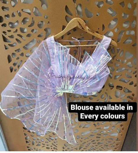 Blouse Hand Designs For Lehenga, Worked Saree Blouse, Modern Blouse For Traditional Saree, One Sided Blouse Design, Modern Blouses For Sarees, Modern Blouse Back Designs, One Side Blouse Designs, Work Saree Blouse Designs Latest, 2022 Blouse Designs