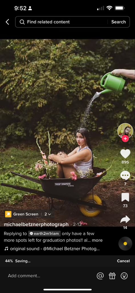 Wheelbarrow Photoshoot Ideas, Wheelbarrow Senior Pictures, Wheel Barrel Photoshoot, Wheel Barrow Photoshoot, Sprinkler Photoshoot, Wheelbarrow Photoshoot, Wheel Barrel Planter, Sunday Ideas, Senior Sunday