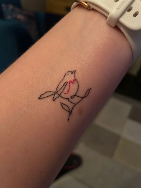 Robin Bird Tattoos, White Bird Tattoos, Robin Tattoo, Tattoo Mom, Line Drawing Tattoos, Red Bird Tattoos, Bluebird Tattoo, Tattoo Mini, Bird Tattoos