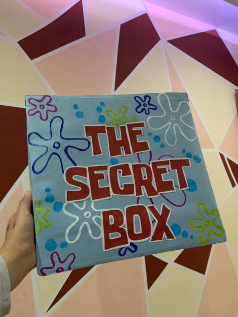 The Secret Box Spongebob Gift, Spongebob Gift Ideas For Boyfriend, Spongebob Gift Box Ideas, Secret Box Ideas, Spongebob Secret Box Diy, Secret Box Spongebob, Secret Box Diy, Spongebob Letters, Spongebob Best Friend