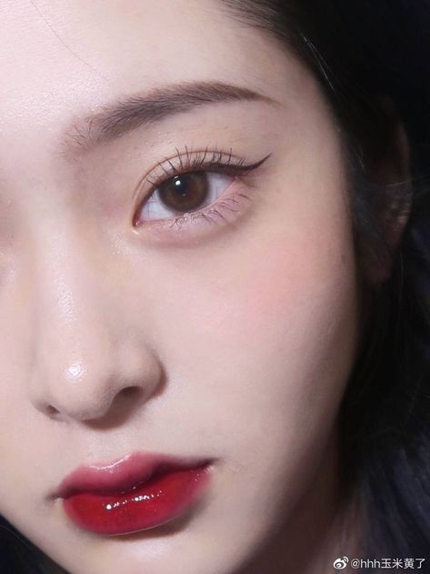 Red Lipstick Makeup Looks, Red Lips Makeup Look, Dewy Makeup Look, Angel Makeup, Shimmer Eye Makeup, Nose Makeup, Korean Makeup Look, Korea Makeup, Red Lip Makeup