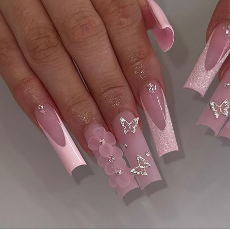 777 Quinceanera Nails, Long Acrylic Nail Designs, Sassy Nails, Red Polish, Long Nail Designs, Girly Acrylic Nails, Cute Acrylic Nail Designs, Short Square Acrylic Nails, Acrylic Nails Coffin Pink