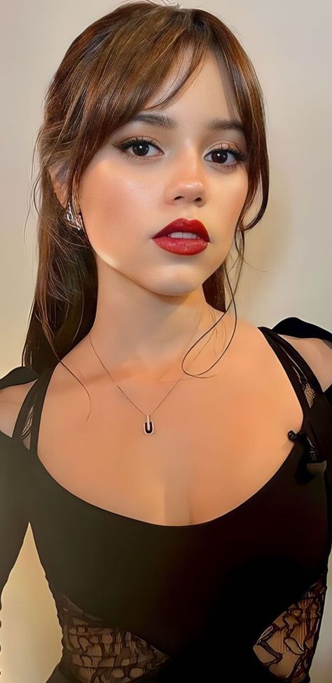 Jenny Ortega Makeup, Foto Jenna Ortega, Jenna Ortega Red Hair, Jenna Ortega Red Lipstick, Jenna Ortega Look Alike, Jenna Ortega Hair Color, Jenny Ortega Wednesday, Jenny Ortega Hair, Jenna Ortega 2024