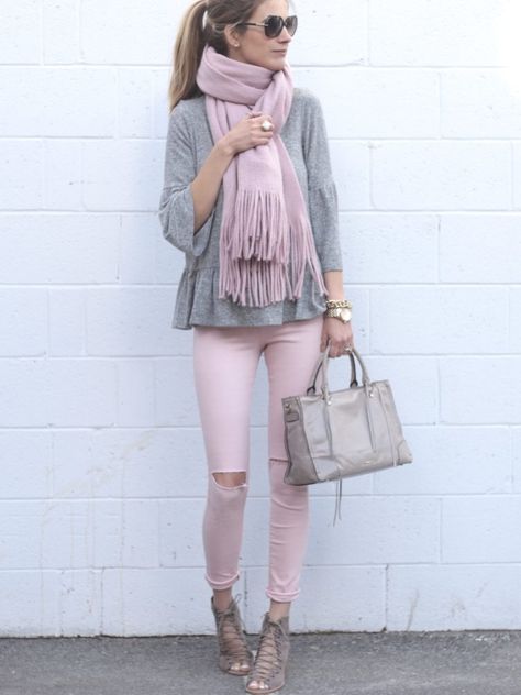 Connecticut life and style blogger, Pinteresting Plans shares 9 pink spring outfits and how to style them. You can check out those and more! Vetement Hippie Chic, Pink Jeans Outfit, Pink Spring Outfits, Look Rose, Fashionable Outfits, Valentine's Day Outfit, Pink Jeans, Pink Pants, Weekend Outfit