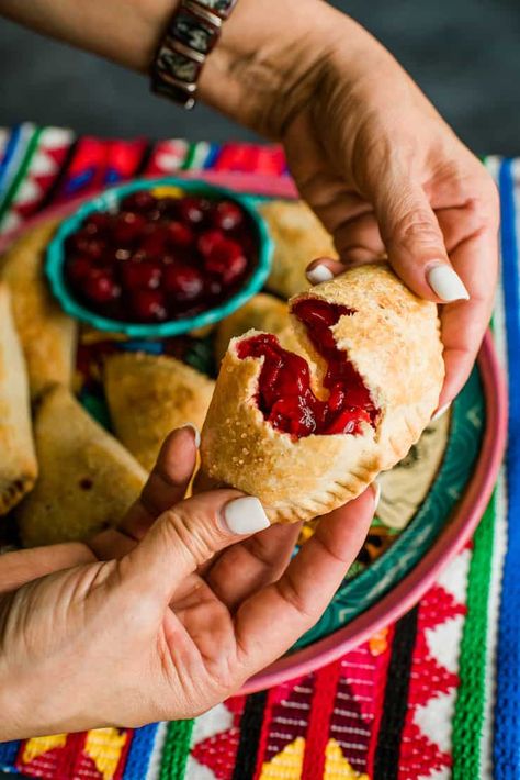 How To Make New Mexican Cherry Empanadas Cherry Empanadas, Cherry Hand Pies, Cherry Pies, Sweet Cherry Pie, Canning Cherry Pie Filling, Canned Cherries, Homemade Dough, Empanadas Recipe, Frozen Puff Pastry