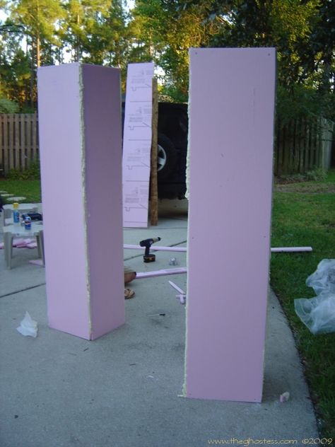 DIY Tutorial Columns from wood and foam board.  Having a backyard wedding?  How pretty with a trailing flower arrangement on top. Cemetery Columns, Wedding Columns, Trailing Flowers, Outdoor Wedding Decorations, Wedding Bridal Bouquets, The Fence, How To Make Diy, Halloween Props, How To Make Light