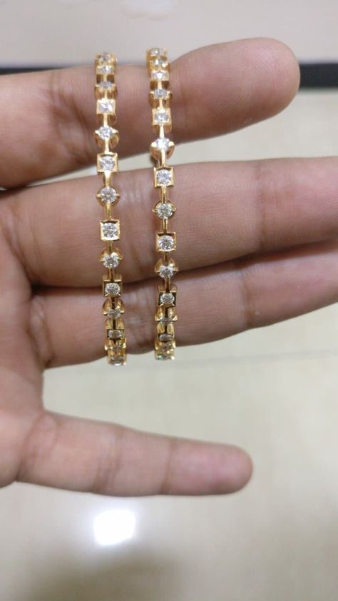 Diamond Bengals, Dimond Bengal, Bangle Diamond, Men Jewellery, Indian Diamond Jewellery, Bangle Design, Gold Jewels Design, Diamond Jewelry Earrings, Gold Jewelry Outfits