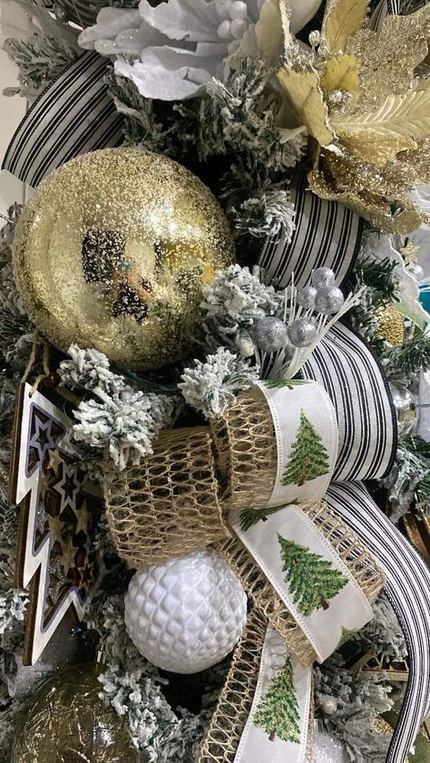 Woodland Christmas Tree Ideas, Glamour Christmas, Woodland Christmas Tree, Jingle Jangle, Brown Tree, Tree Inspiration, Ideas Navideñas, Xmas 2024, Tree Themes