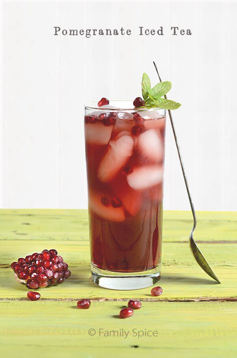 Iced Tea Recipes Homemade, Homemade Iced Tea, Echinacea Benefits, Pomegranate Recipes, Iced Tea Recipes, Summer Drink Recipes, Refreshing Summer Drinks, Think Food, Ice Tea