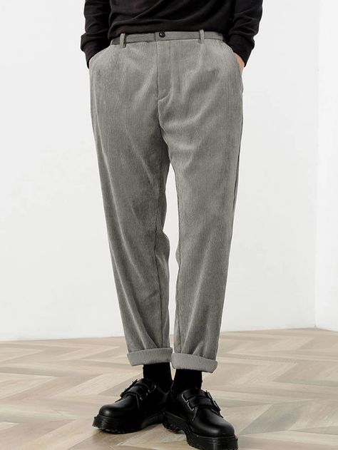 Manfinity Mode Men Slant Pocket Corduroy Pants | SHEIN JAPAN Grey Corduroy Pants Outfit Men, Carrot Pants Outfit, Mens Trouser, Sporty Outfits Men, Corduroy Pants Outfit, Walking Outfits, Pants Outfit Men, Cords Pants, Men Pants