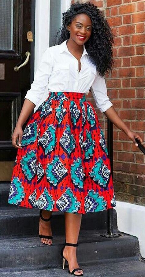 ♡Cassy Skirt. Sizes S-4XL www.grass-fields.com #africanfashion #africanprint #africanskirt #africandress #headwrap #africangirl #africanstyle #africanbeauty #africanqueen #blackqueen #africanfabric #africandesign #afro #naturalhair #afrogirl www.grass-fields.com Skirts Knee Length, Ankara Skirts, Kitenge Fashion, Estilo Kardashian, Flowy Skirts, Grass Fields, Skirt For Work, Traditional African Clothing, Long African Dresses