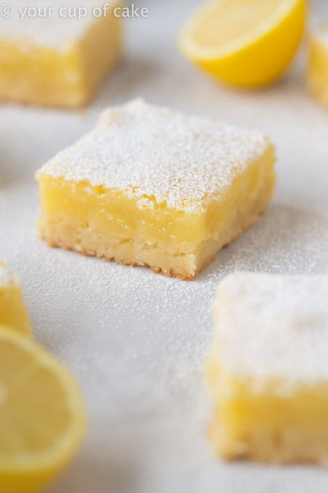 Lemon Pie Bars, Perfect Lemon Bars, Gluten Free Lemon Bars, Lemon Cheesecake Bars, Lemon Crinkle Cookies, Lemon Bar, Lemon Bars Recipe, Lemon Squares, Fat Bomb Recipe