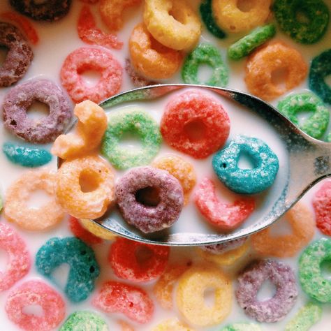 Cereals Photography, Scottish Dishes, Bowl Of Cereal, Fruit Loops, Food Wallpaper, Sketch A Day, Fruit Art, Gummy Candy, Cereal Bowls