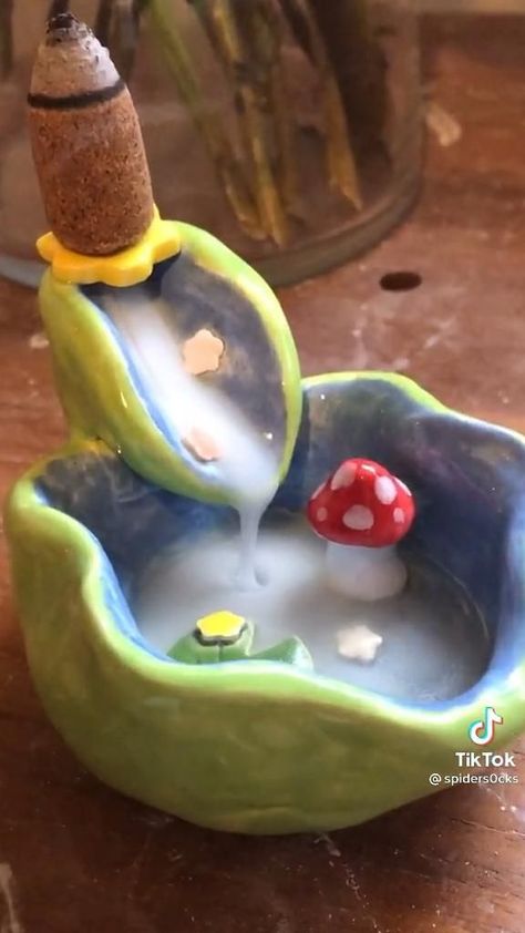 Pin by 𝑳𝒖𝒏𝒂 ‧₊˚⋆ on ❍: tiktoks [Video] | Clay diy projects, Sculpture art clay, Clay art projects Ceramic Art Incense, Back Flow Incense Holder Clay, Incents Holder Clay, Cottage Core Ceramics, Easy Clay Sculpture Ideas, Handmade Clay Ideas, Little Clay Things, Easy Air Dry Clay Projects, Incense Holder Clay