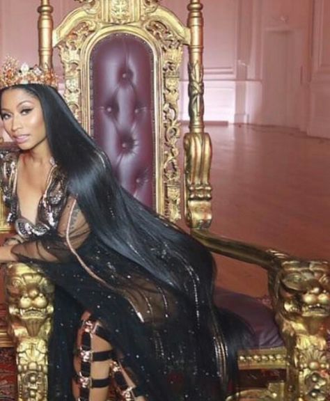 Nicki Minaj Nicki Minaj 2017, Nicki Minaj Photos, Blac Chyna, Nicki Minaj, Tiara, Rap, Black Women, Wonder Woman, Crown