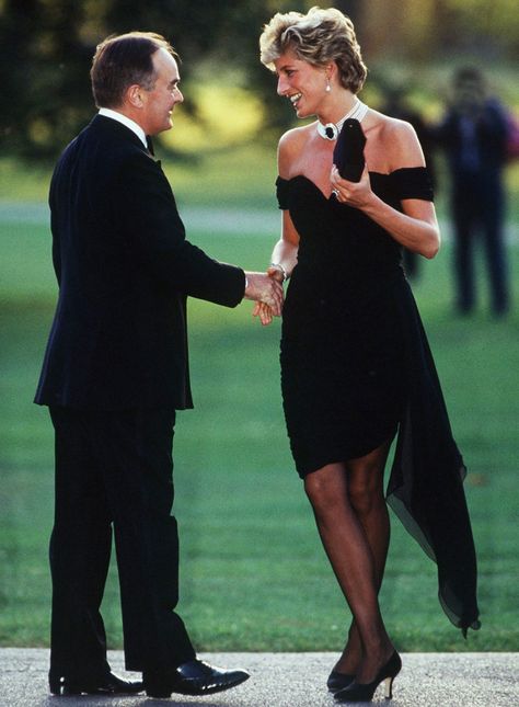 The Real Story of Princess Diana’s ‘Revenge’ Dress — and How She Nearly Didn’t Wear It Anna Harvey, Princess Diana Revenge Dress, Revenge Dress, Short Black Cocktail Dress, Revealing Dresses, Vogue Archive, Revealing Dress, Famous Black, Outfit Plan