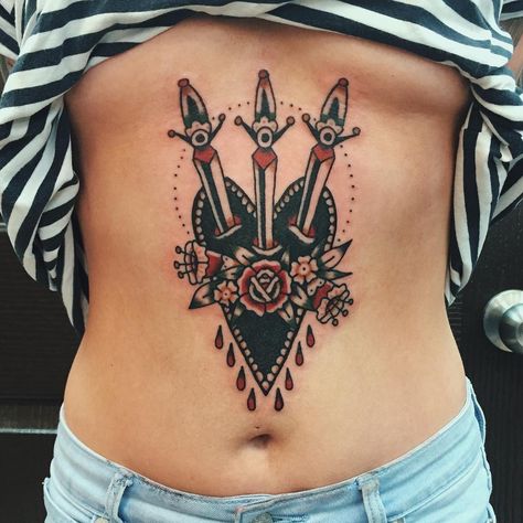 Big sternum crusher on Megan this morning, thanks lady you did so well!! Always nice to see you, have fun on the coast :-) @gold_coast_tattoos Hand Hart, Belly Tattoos, Belly Tattoo, Kunst Tattoos, Tattoos Skull, Stomach Tattoos, Traditional Tattoo Art, Sternum Tattoo, Home Tattoo