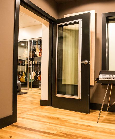 Acoustical Steel Doors for Home Recording Studios – Soundproof Studios Sound Proof Doors, Acoustic Door, Studio Soundproofing, Doors For Home, Home Recording Studios, Tiny Home Office, Music Recording Studio, Recording Studio Design, Recording Studio Home