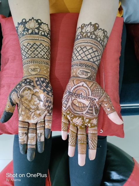 Mom To Be Mehendi Design, Baby Shower Mehendi Designs, Baby Mehendi, Bangle Ceremony, Contemporary Wallpaper Designs, Mehandi Design, Mehendi Design, Contemporary Wallpaper, Mom To Be