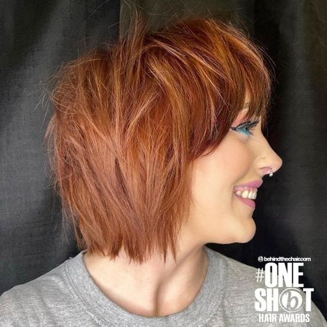 Red Brown Messy Layered Bob with Bangs Layered Haircuts Bob, Bob Pixie Haircut, Medium Length Layered Haircuts, Bixie Haircut, Shaggy Bob Hairstyles, The Right Hairstyles, Bob Pixie, Short Shaggy Haircuts, Short Shag Haircuts