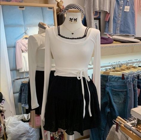 Alice In Borderland Outfit Ideas, Alice In Borderland Outfit, 6th Form Outfits, Outfit Informal, Alice In Borderland, Diy Clothes Videos, Spring Accessories, Stage Outfits, Girly Outfits