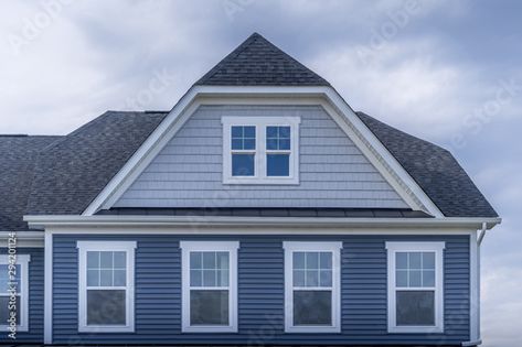 House Siding Ideas Exterior, Vinyl Siding Ideas, White Vinyl Siding, Vinyl Shake Siding, Affordable Windows, Siding Ideas, Shake Siding, Cedar Shakes, Energy Efficient Windows