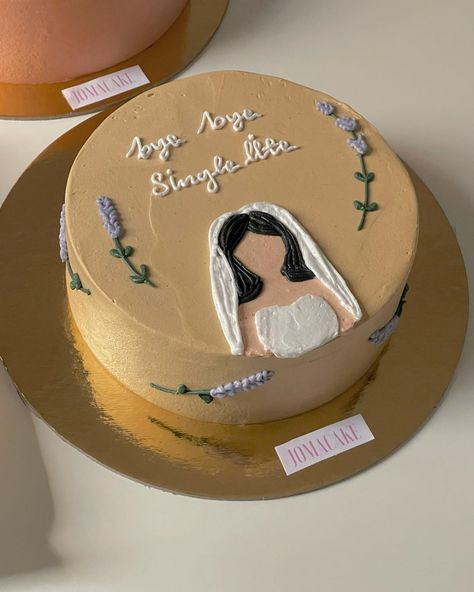 The cutest birthday cakes ever / MÉLÒDÝ JACÒB Last Single Birthday Cake, Bride To Be Celebration Ideas, Bride To Be Bridal Shower Ideas, Best Friend Cake Design, Cakes For Bridal Showers, Bye Bye Single Life Cake, Bridal Cakes Ideas Simple, Bachelor Cake Ideas, Bride To Be Bento Cake