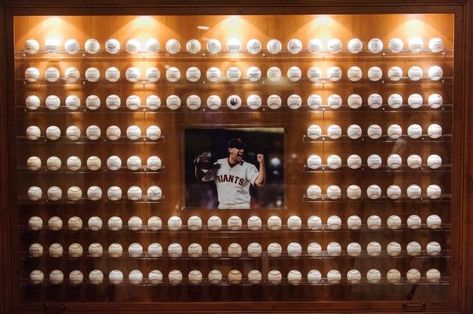 Autograph Display Ideas, Baseball Collection Display, Baseball Memorabilia Display, Indoor Theater, Sports Memorabilia Room, Baseball Furniture, Man Cave Bar Diy, Geek Man Cave, Sports Memorabilia Display