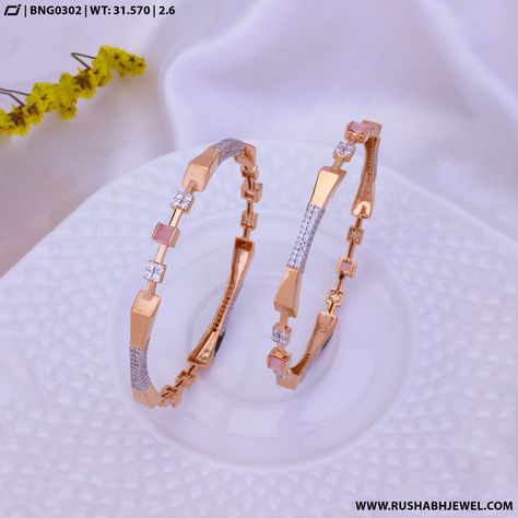 Casting Bangles Gold, Diamond Bangles Bracelet Indian, Rose Gold Kada, Rose Gold Bangles, Latest Gold Ring Designs, Bangle Collection, Gold Kada, Unique Gold Jewelry Designs, Love Rings