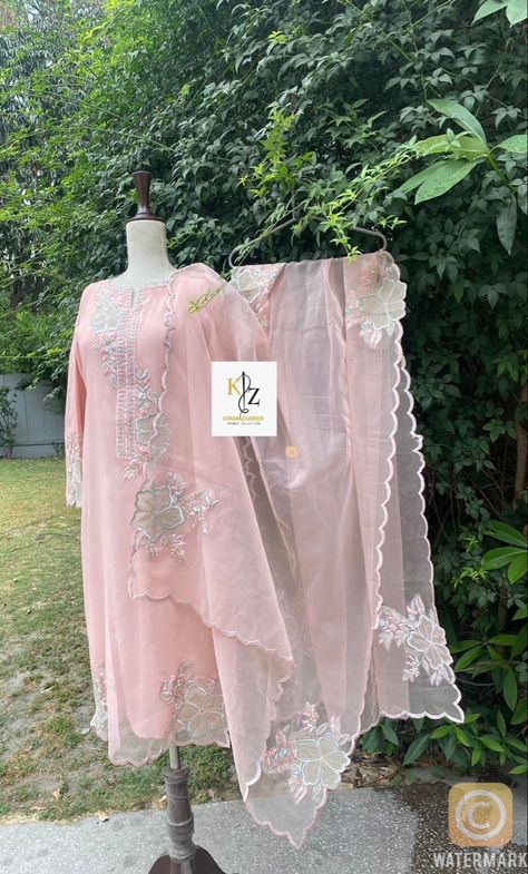 Satin Frocks For Women, Ubqari Wazaif, Cutwork Dress, Dupatta Designs, Easy Dress Sewing Patterns, Organza Shirt, Embroidered Kurti, Hand Embroidery Dress, Machine Work