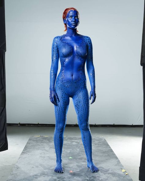 Jennifer Lawrence Body, Mystique Xmen, Mystique Costume, Mystique Marvel, Xmen Apocalypse, Meg Griffin, Marvel Superheroes Art, Kim Basinger, Nicholas Hoult