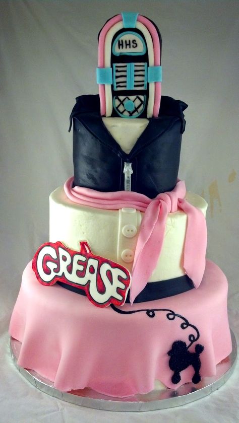 Grease Cake, Grease Themed Parties, Grease Theme, Superbowl Cake, Grease Party, 50s Theme Parties, Music Theme Birthday, Birthday Cake Cake, Grease Movie