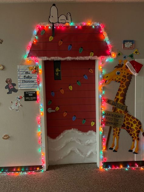 Christmas Decor For Daycare Room, Snoopy Classroom Door Christmas, Christmas Door Decorations Charlie Brown, Snoopy Christmas Classroom Door, Toddler Christmas Door Ideas, Charlie Brown Door Decorations, Christmas Hall Decorations For School, Decorating Classroom For Christmas, Charlie Brown Christmas Door Decorations