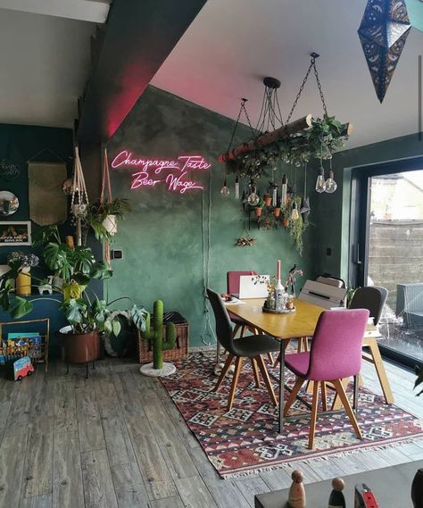 Eclectic Dining Room Ideas Funky, Music Dining Room, Funky Conservatory Ideas, Colorful Maximalist Dining Room, Boho Maximalist Dining Room, Quirky Dining Room Ideas, Punk Dining Room, Funky Dining Room Table, Small Eclectic Dining Room