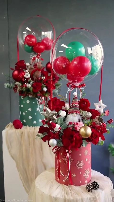 Roses Bouquet Gift, Hacks For Kids, Balloon Tree, Christmas Balloon Decorations, Ribbon Flower Tutorial, Chirstmas Gift, Beach Hacks Kids, Balloon Box, Diy Gifts For Mom