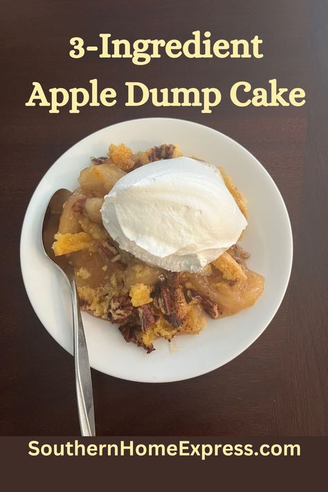 3 Ingredient Apple Dump Cake, Dump Cakes Recipes Easy, Dump Cakes Recipes, Easy Apple Dump Cake, Cake Mix Recipes Homemade, Apple Dump Cake Recipe, Easy Dump Cake Recipe, Apple Dump Cake, Super Easy Desserts