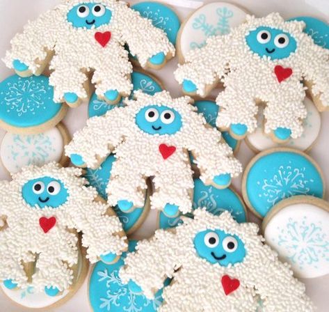 Yeti Birthday Party, Bigfoot Cookies, Yeti Spaghetti, Yeti Birthday, Yeti Party, Pie Pequeño, Yeti Abominable, Baby Bear Birthday Party, Ghost Food