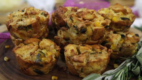 Stuffing Muffins - Andrea Buckett Thanksgiving Stuffing Muffins, Stuffin Muffins, Stuffing Muffins, Thanksgiving Dinner Sides, Savory Muffins Recipes, Holiday Appetizers Recipes, Savory Muffins, Thanksgiving Stuffing, Dinner Side Dishes