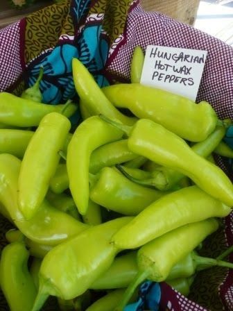 Hot Wax Pepper Recipes, Hungarian Hot Pepper Recipes, Hungarian Hot Wax Pepper Recipes, Hungarian Wax Pepper Recipes, Hungarian Wax Pepper, Pickling Veggies, Hungarian Wax Peppers, Preserve Peppers, Wax Peppers