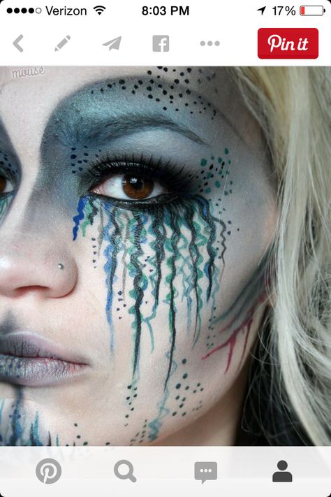 Deep sea dead mermaid Mermaid Makeup Tutorial, Make Up Diy, Fantasy Make-up, Fish Costume, Best Makeup Tutorials, Theatrical Makeup, Halloween Makeup Tutorial, Mermaid Makeup, Special Effects Makeup