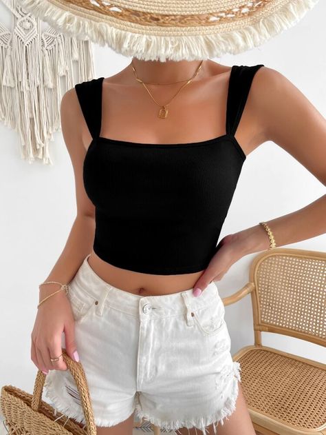 SHEIN SXY Top corto unicolor tejido de canalé | SHEIN Knit Crop Top, Knit Crop, Fashion Sale, Women Tops, Fashion Sewing, Outfits Casuales, Amazing Products, Cropped Tank Top, Clothing Women