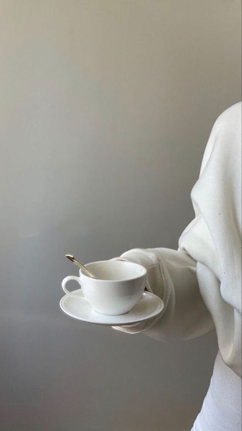 Minimal Photo, Aesthetic Bathroom, Aesthetic Content, Cream Aesthetic, Simple Aesthetic, 背景 シンプル, Minimal Aesthetic, Aesthetic Coffee, Instagram Feed Ideas