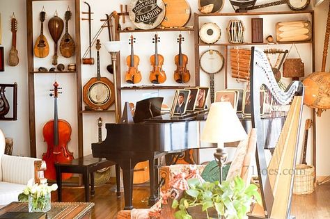 Incorporating Your Instrument into Your Decor — Musical Mama Instrument Room, Music Room Office, Home Music Rooms, Music Corner, Guitar Room, Music Studio Room, Music Room Decor, Piano Room, Home Studio Music