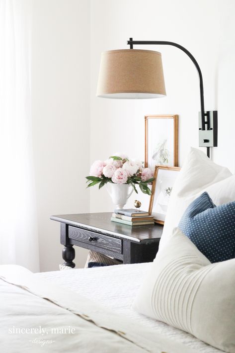 Bedroom dressing table