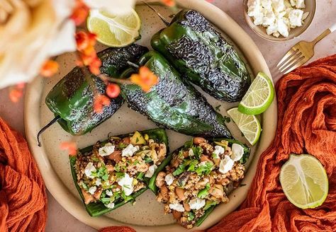 Recipe: Zucchini and Corn Stuffed Poblano Peppers Corn Quinoa, Stuffed Pepper Recipe, Apple Cranberry Crisp, Poblano Peppers Recipes, Zucchini Corn, Recipe Zucchini, Pumpkin Ravioli, Pepper Recipe, Vegetable Dip