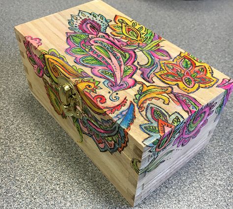 Transform a plain recipe box with color! @woodcraftsupply #woodburning #adultcoloringbooks Coloring Book Design, Wooden Box Diy, Recipe Box Wooden, Woodworking Projects Unique, Painted Wooden Boxes, Woodworking Box, Designs Coloring Books, Wood Burning Art, Painted Boxes